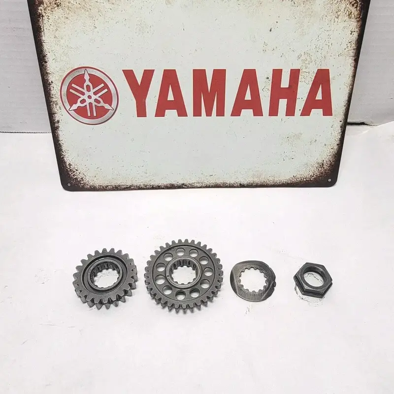 2004 YAMAHA YZ450F Main Crankshaft Gears Crank Gears Nut Lock Collar