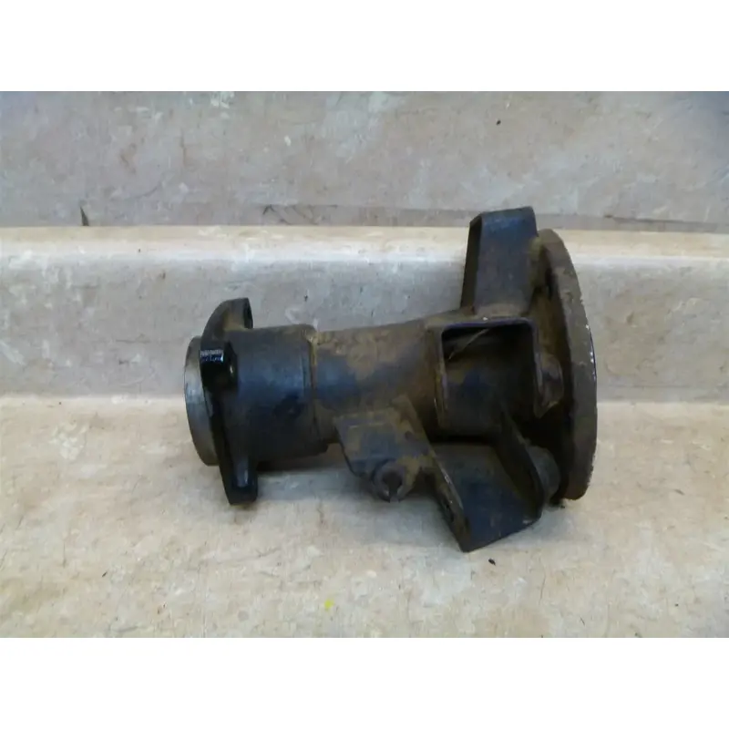 Kawasaki 300 KLF BAYOU KLF300-A Left Rear Axle Bearing Housing 1987 KB43