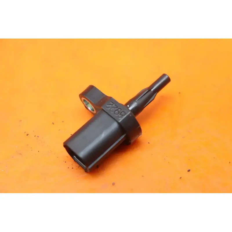 12-25 KAWASAKI NINJA 650 EX650 OEM AIR INTAKE TEMPERATURE TEMP SENSOR