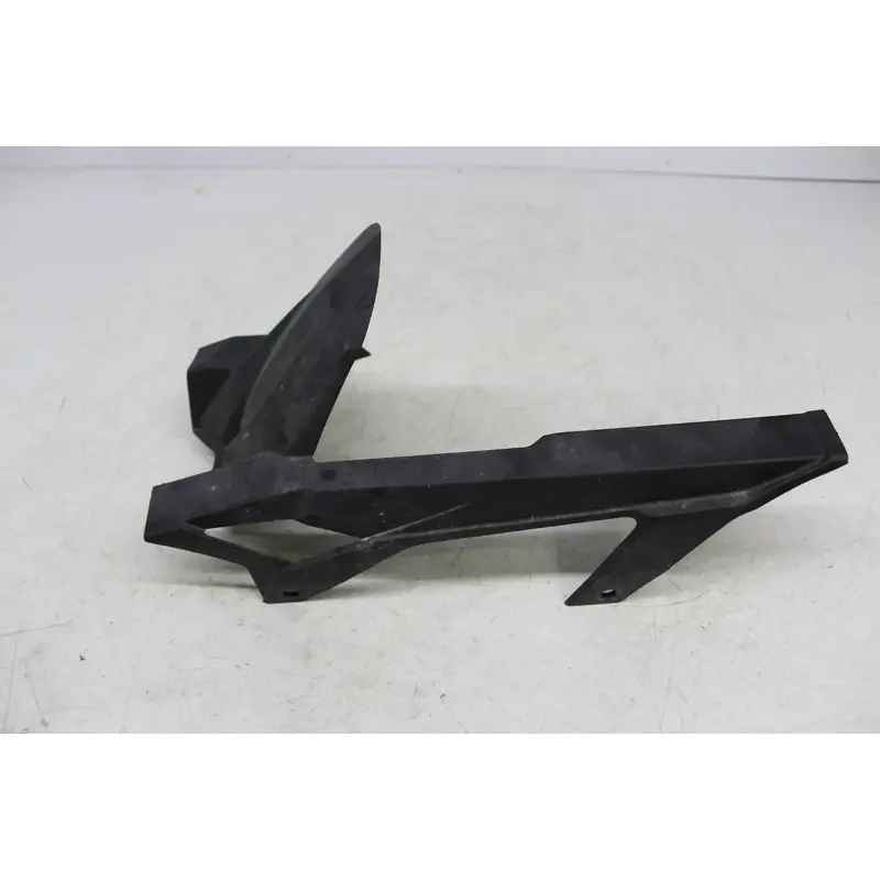 21 KAWASAKI ER400 REAR BACK WHEEL TIRE HUGGER FENDER