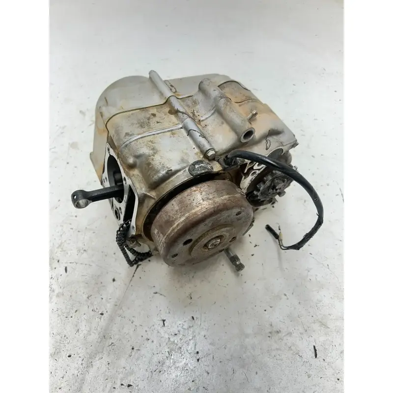 04 2004 Honda Crf 70 f CRF70F OEM GOOD! Engine Motor Bottom End Crankcase Flywhe