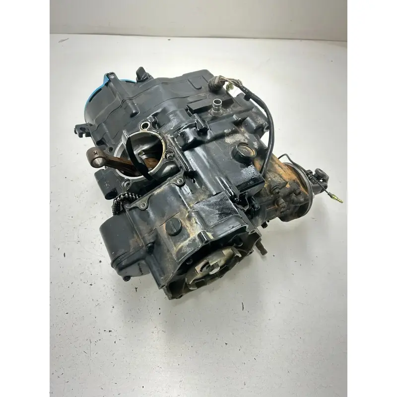 84 1984 Yamaha Tri Moto 225 DX YTM225DXL OEM Bottom End Cases Crankcase Engine