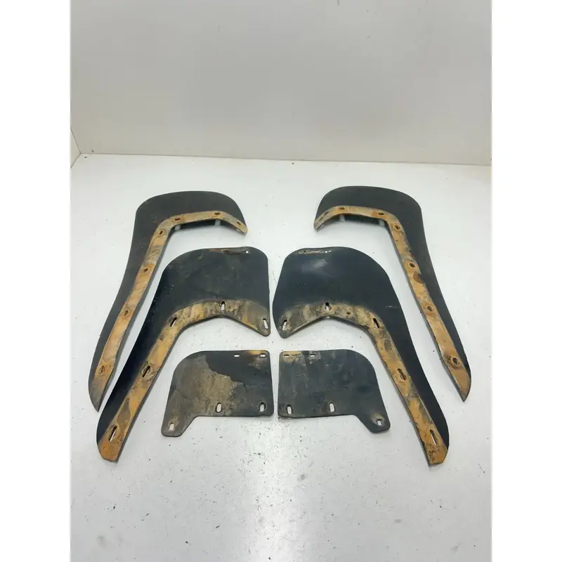 88 1988 Polaris Trail Boss 250 4x4 OEM LOT Plastic Mud Flap Splash Guards L R