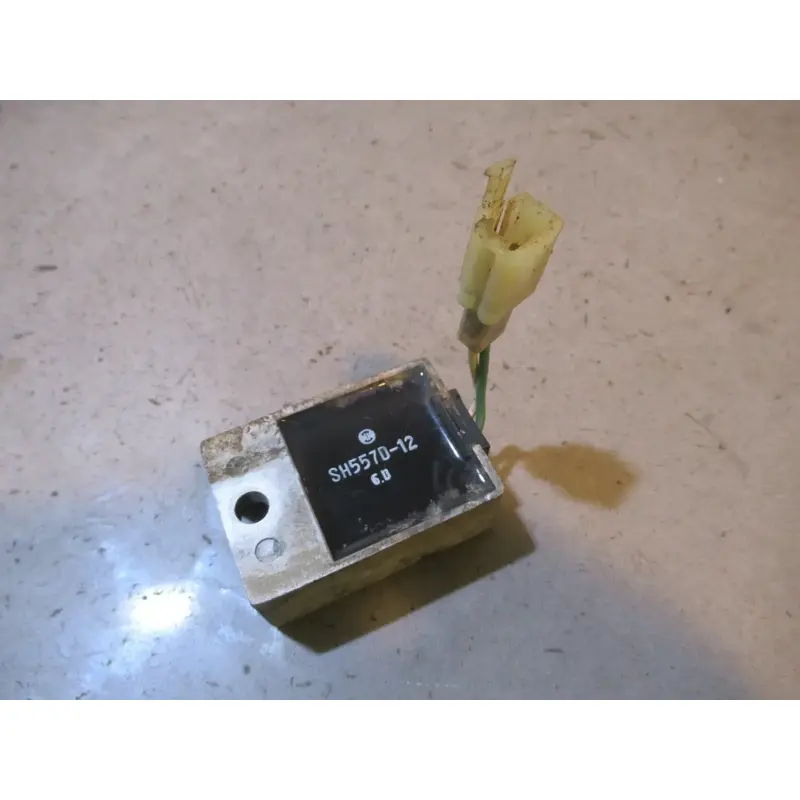 Honda TRX 250X Voltage Regulator 1991