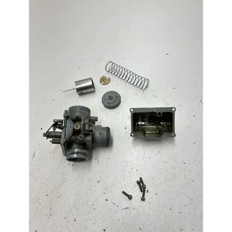 01 2001 Polaris Trailblazer 250 2X4 OEM Carb Carburetor Bowl Body Spring READ