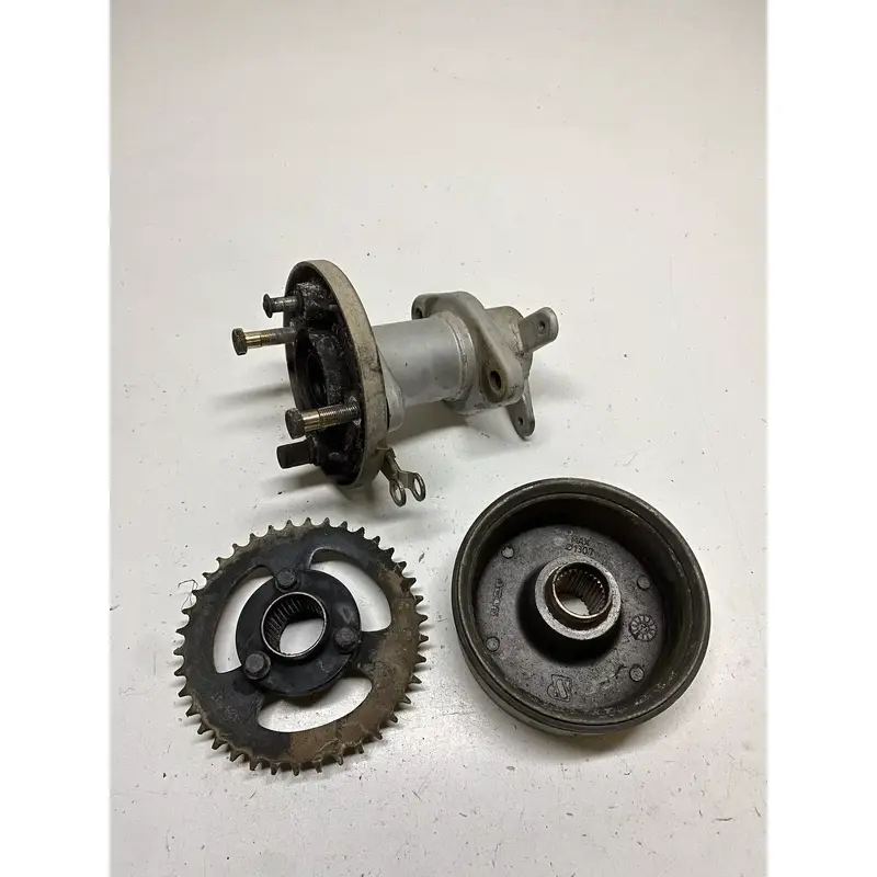 08 2008 Polaris Outlaw 50 2x4 LOT Axle Carrier Brake Plate Brake Hub READ DESCRI