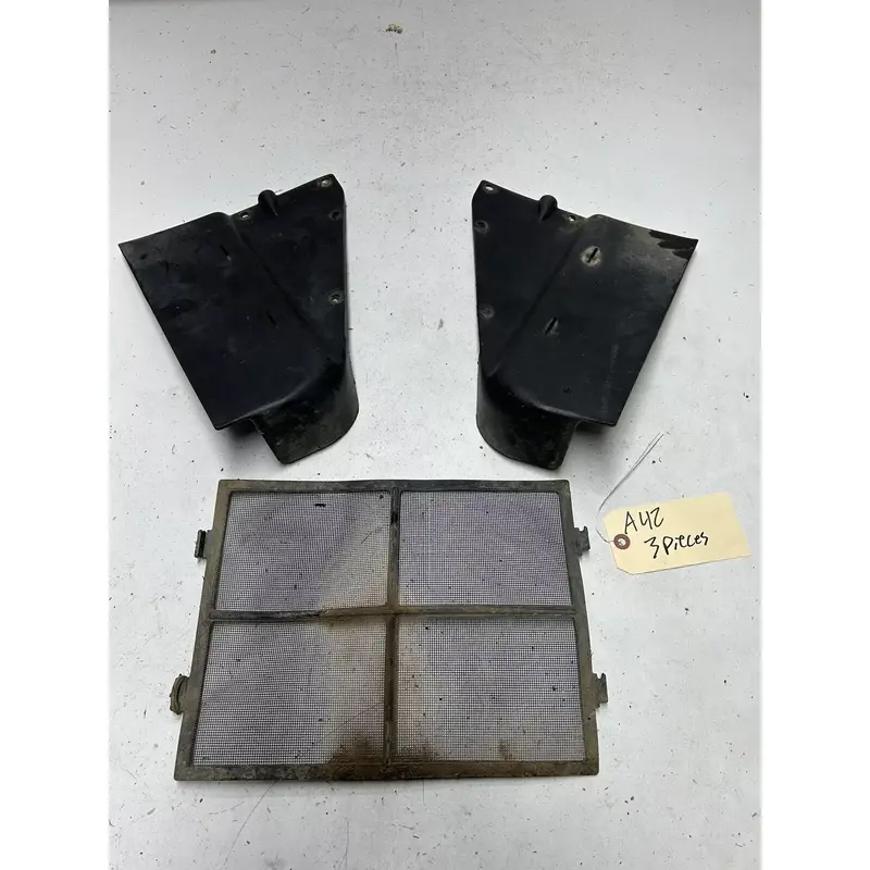 1995 95 Polaris Sportsman 400 4x4 OEM LOT Radiator Side Cover Guard Grill
