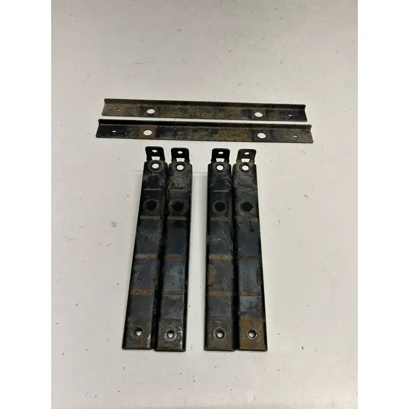 2005 05 Yamaha Bruin YFM 350 2X4 LOT Foot Peg Pegs Feet Well Mount Free Ship