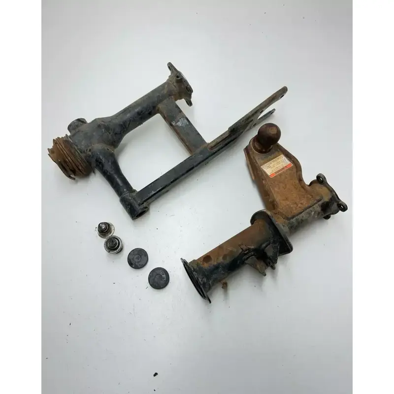 95 Honda Foreman 400 Trx400fw 4x4 OEM LOT Swing Arm Axle Carrier Bolt Mount