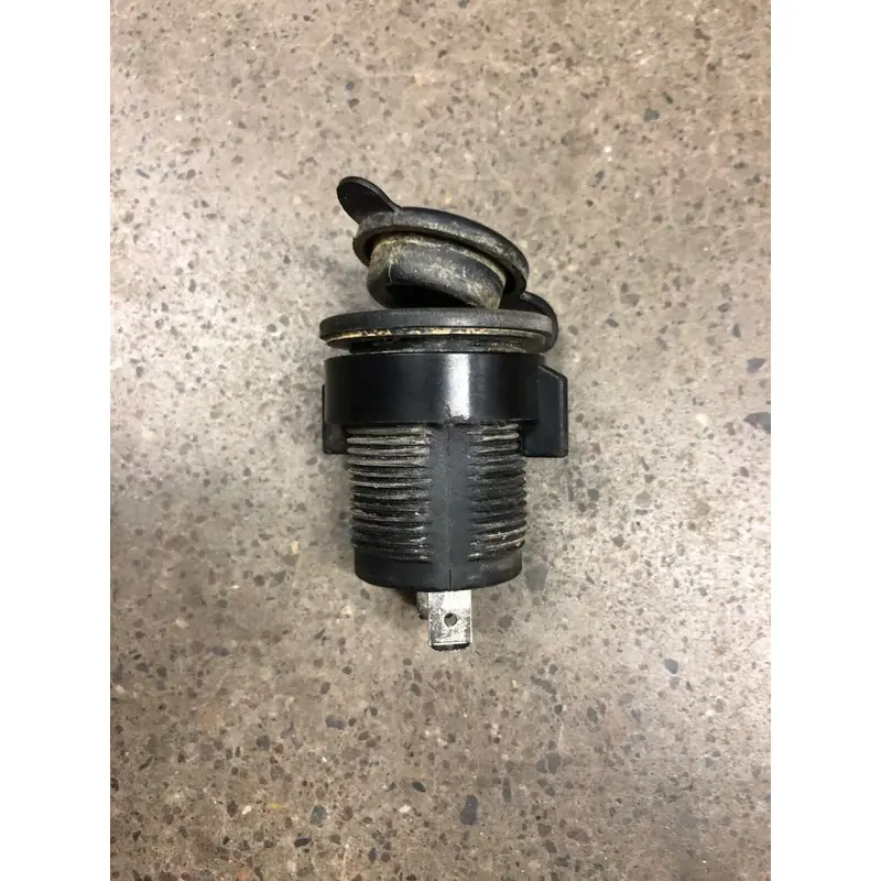 2007 OEM CAN-AM OUTLANDER 650 4X4 12 VOLT ACCESSORY OUTLET 12V SOCKET PLUG