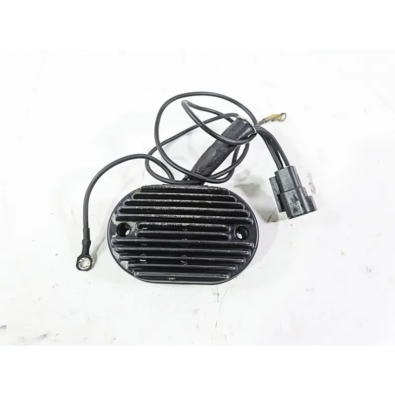 2004 Harley FLSTCI Softail Heritage Rectifier Voltage Regulator 74540-01
