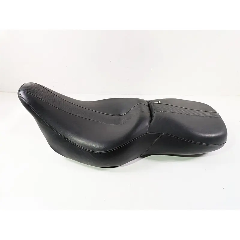 2007 Harley Touring FLHRSE CVO Road King Driver Rider Seat Saddle 52398-07