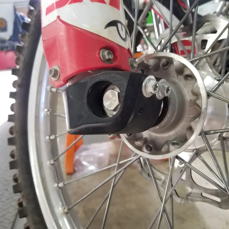 SXS Fork Lug Slider (Right Side Only) for WP Forks