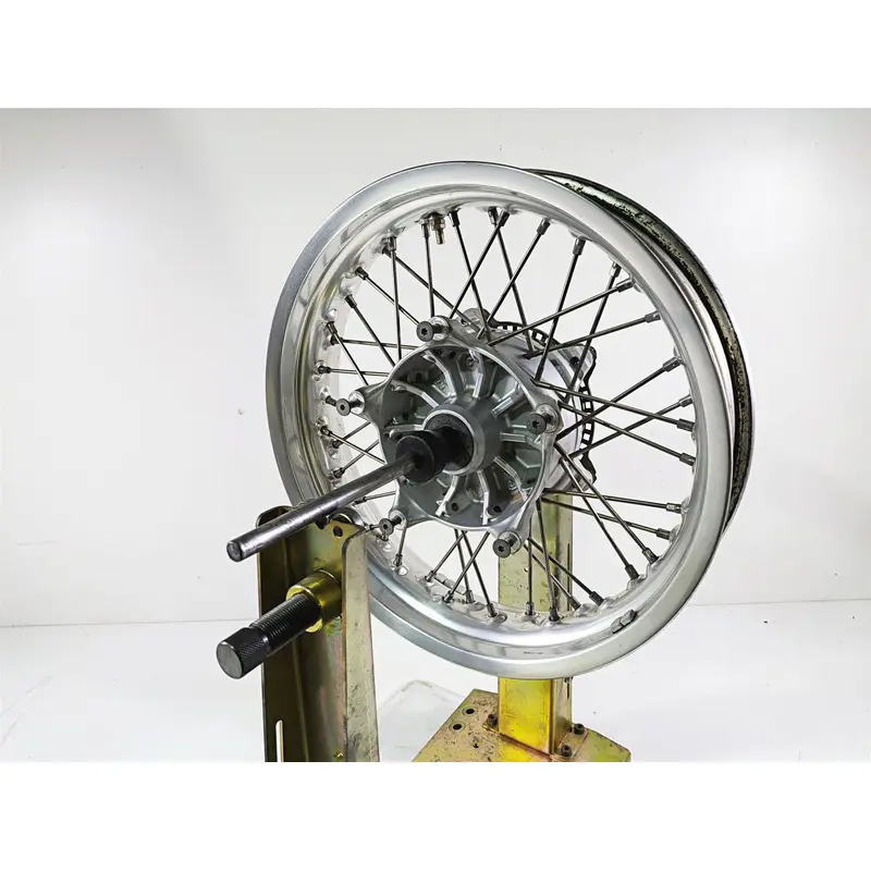 2012 BMW R1200R K27 Behr 17x3.5 Front Wheel Spoke Rim - Read 36318546282