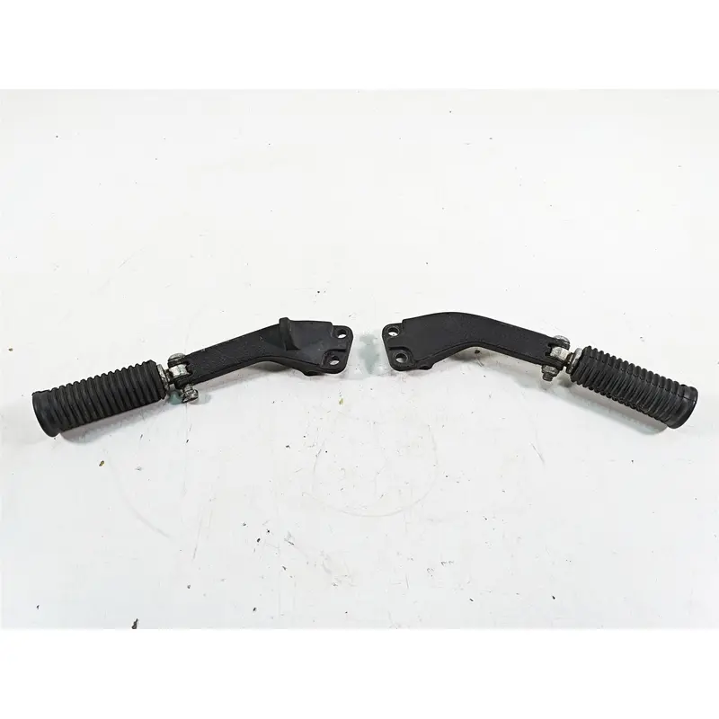 2015 Harley FXDL Dyna Low Rider Rear Passenger Foot Peg Set 49224-06A 49230-06