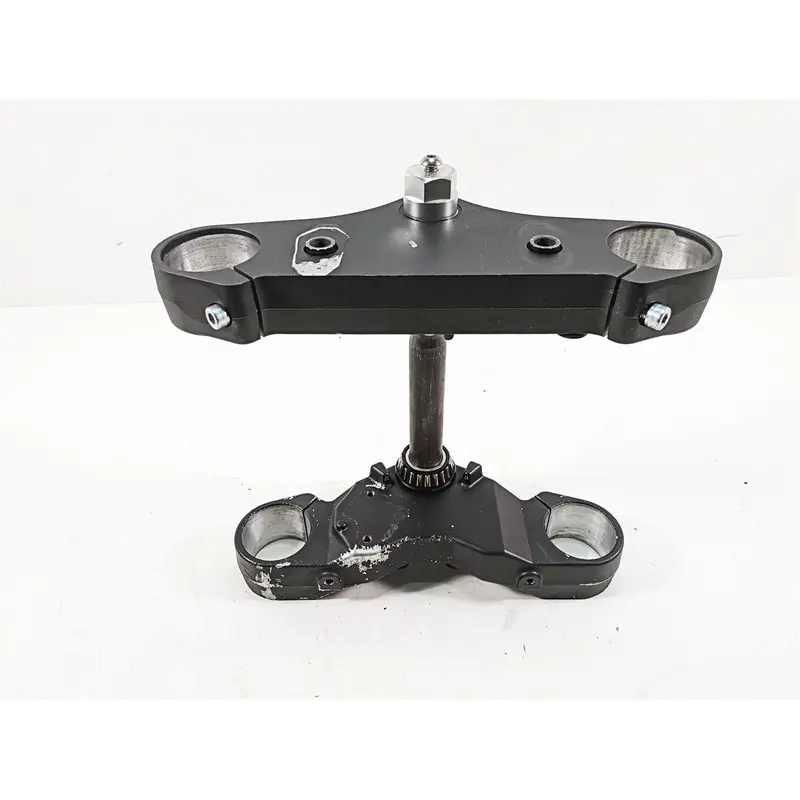 2016 Suzuki M109R VZR1800 Upper Lower Triple Tree Set 51311-48G30 51410-48G30