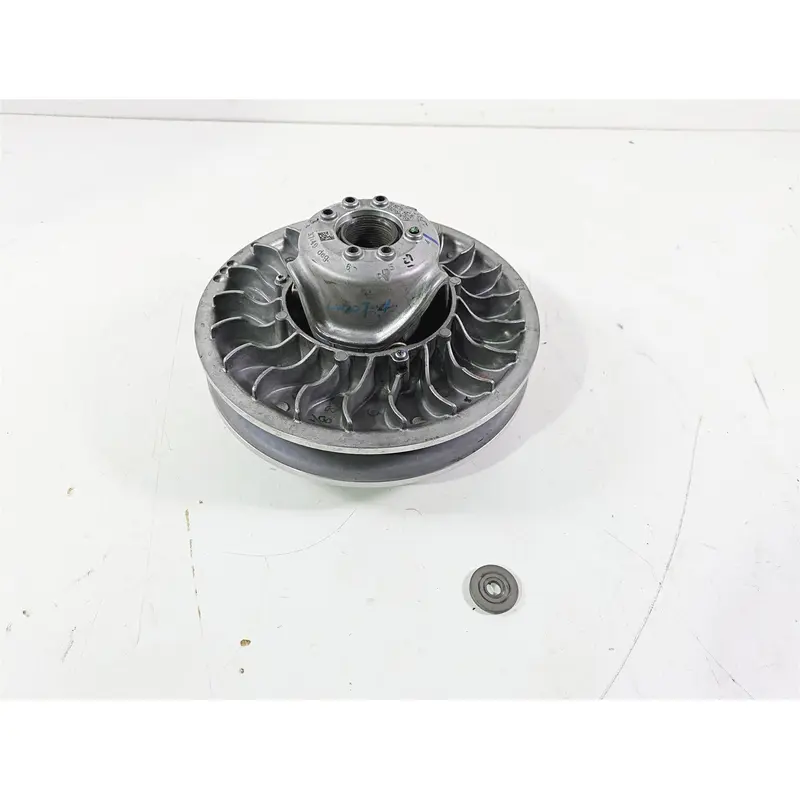 2018 Can Am Maverick X3 XRC Turbo R Secondary Driven Drive Clutch 1K 420280636