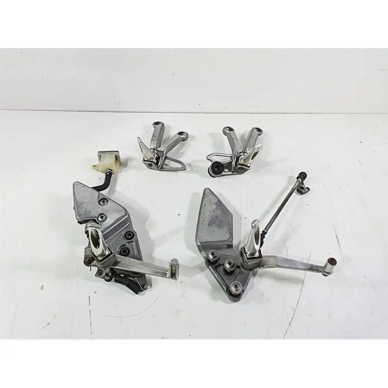 2003 Suzuki GSF1200 Bandit Foot Peg Rest + Shifter & Brake Lever Set 43511-26E02