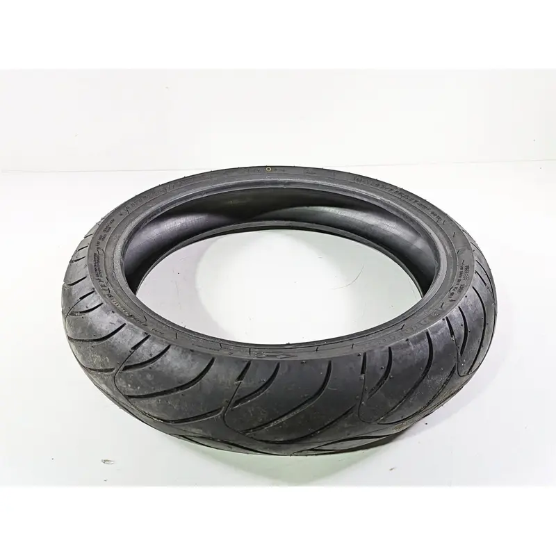 Used Front Motorcycle Tire Dunlop Sportmax Roadsmart 3 120/70R17  45227051