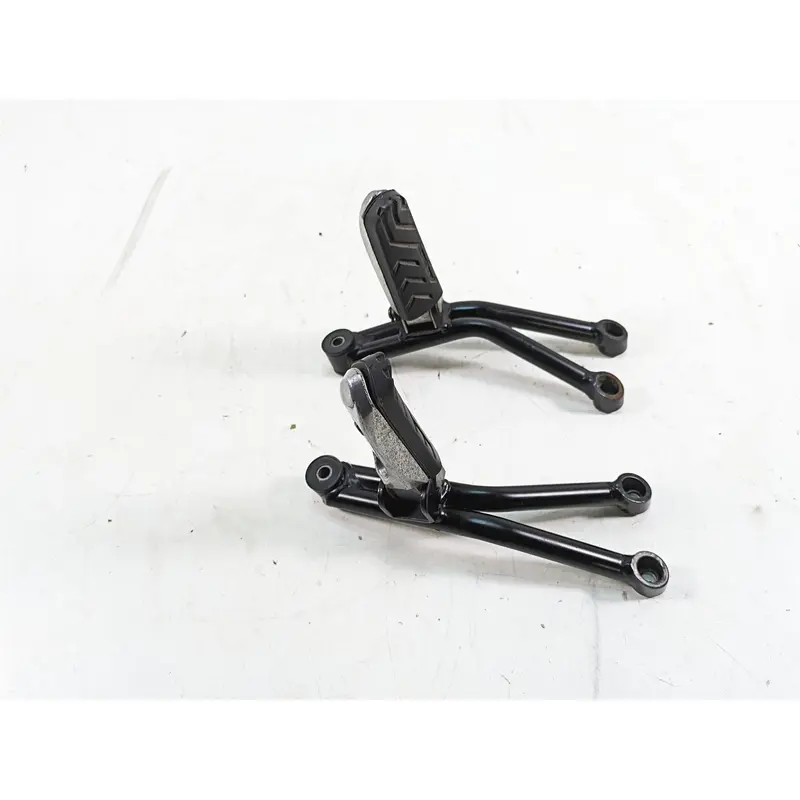 2013  Moto Guzzi V7 750 Stone Rear Passenger Footpeg Foot Peg Set 883019 883015
