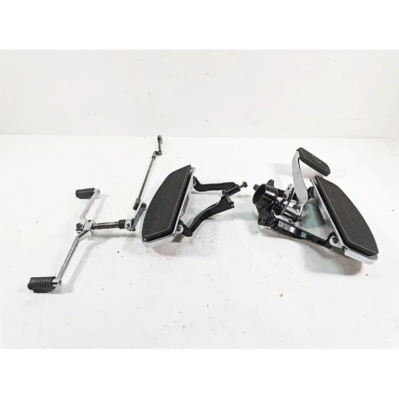 2009 Harley Touring FLHTCU Electra Glide Front Floorboard Pedal Set 33895-82E
