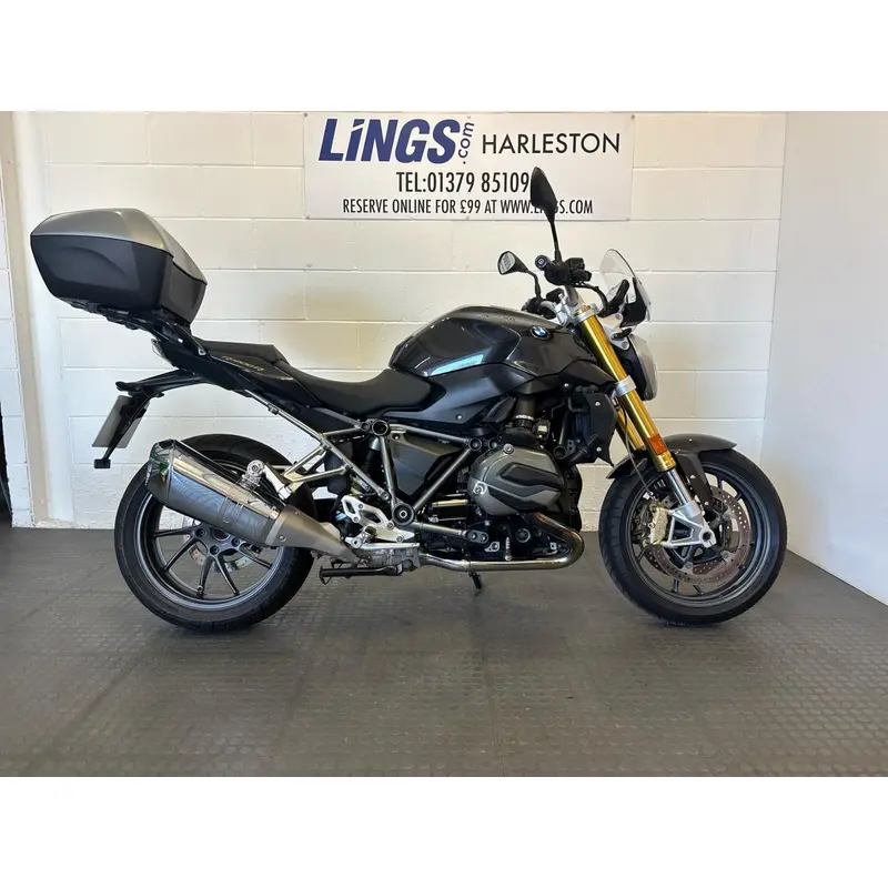 BMW R1200R