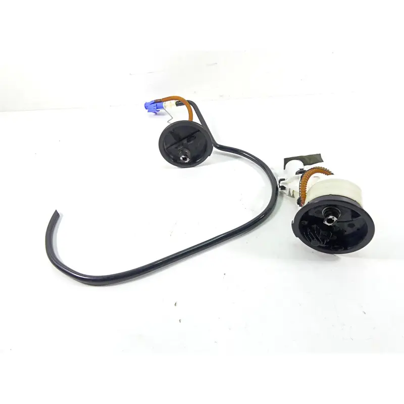 2009 BMW R1200GS K255 Adv Fuel Gas Petrol Pump Set 16147708047