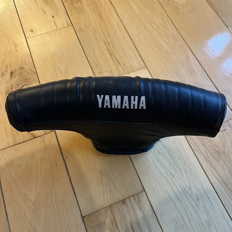 92 93 94 95 Yamaha Vmax 4 750 800 Handlebar Pad 500 600 SXR XTC SX RED THREADED