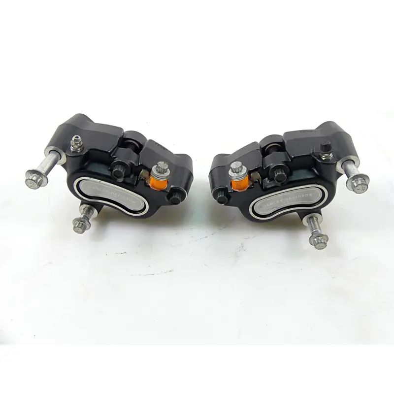 2010 Harley FXDF Dyna Fat Bob Nice Front Brake Caliper Set 44046-08