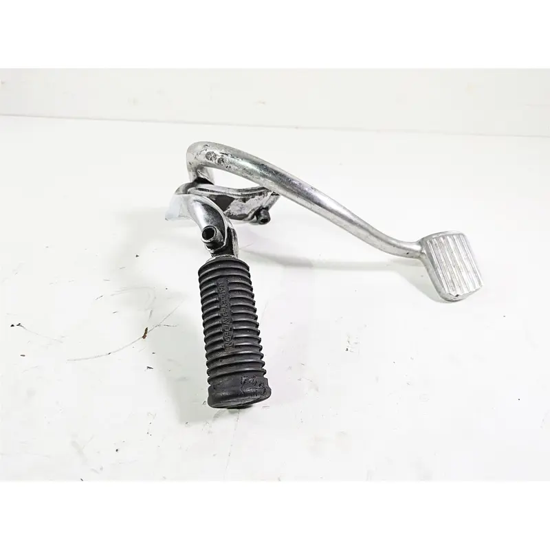 2016 Harley FXDL Dyna Low Rider Right Rider Footpeg & Brake Pedal 50666-07